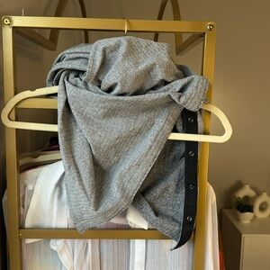 Lululemon Vinyasa Scarf